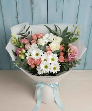 Букет цветов из:  Розы, Лизиантусы и Хризантемы в Халино