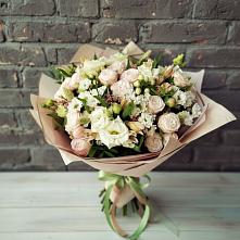 Букет цветов из:  Альстромерии, Розы и Хризантемы в Халино