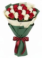 Букет Микс из красных и белых роз #REPLACE_PRED# Халино