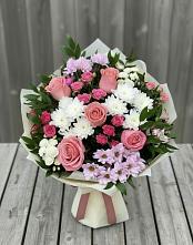 Букет цветов из:  Альстромерии, Гвоздики, Розы и Хризантемы в Халино