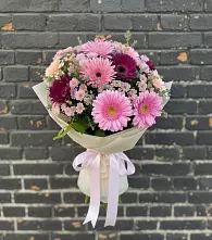 Букет цветов из:  Герберы и Хризантемы #REPLACE_PRED# Халино