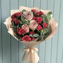 Букет цветов из:  Гвоздики и Розы в Халино