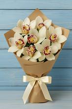 Букет цветов из:  Орхидеи и Розы в Халино