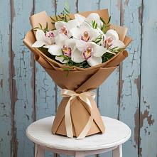 Букет цветов из:  Орхидеи и Розы #REPLACE_PRED# Халино